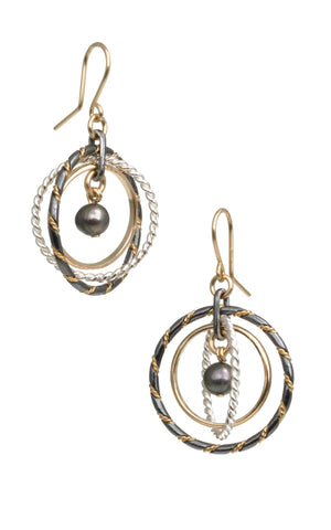 Fra Angelico Earrings, mixed with black pearls - E91mB - Short