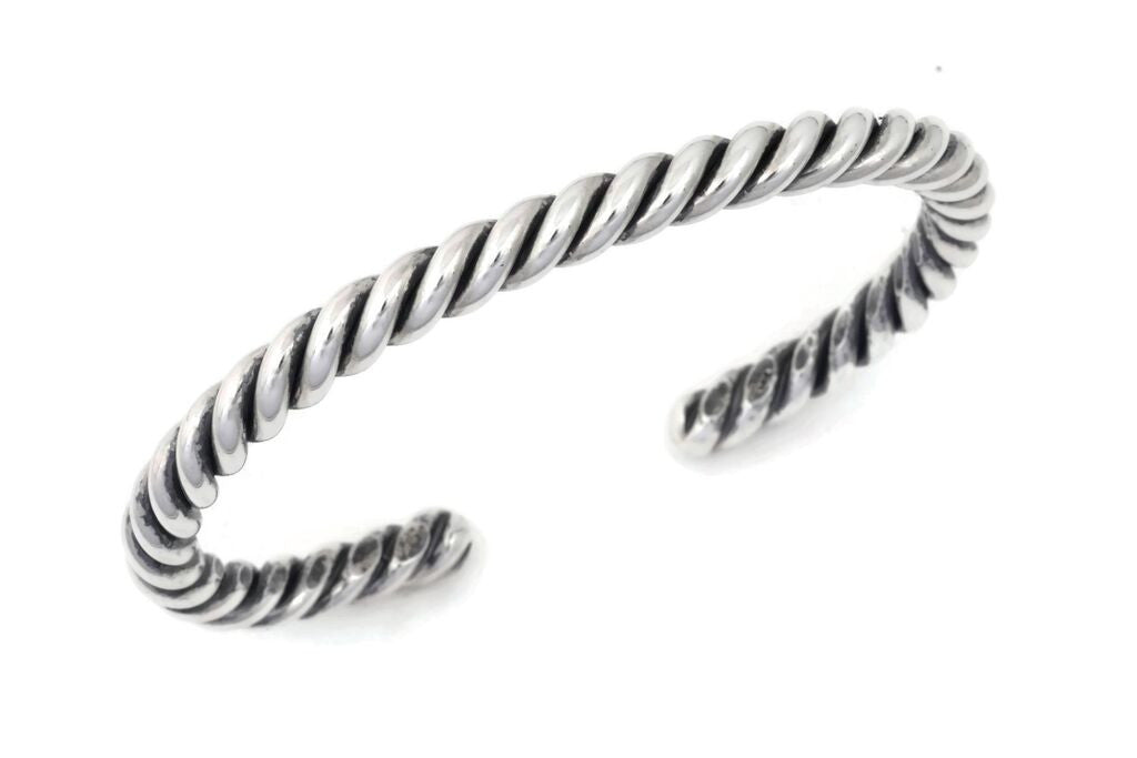 www.Nuroco.com - Roman numerals Crystal Bracelets & Bangles cuff -  Stainless steel